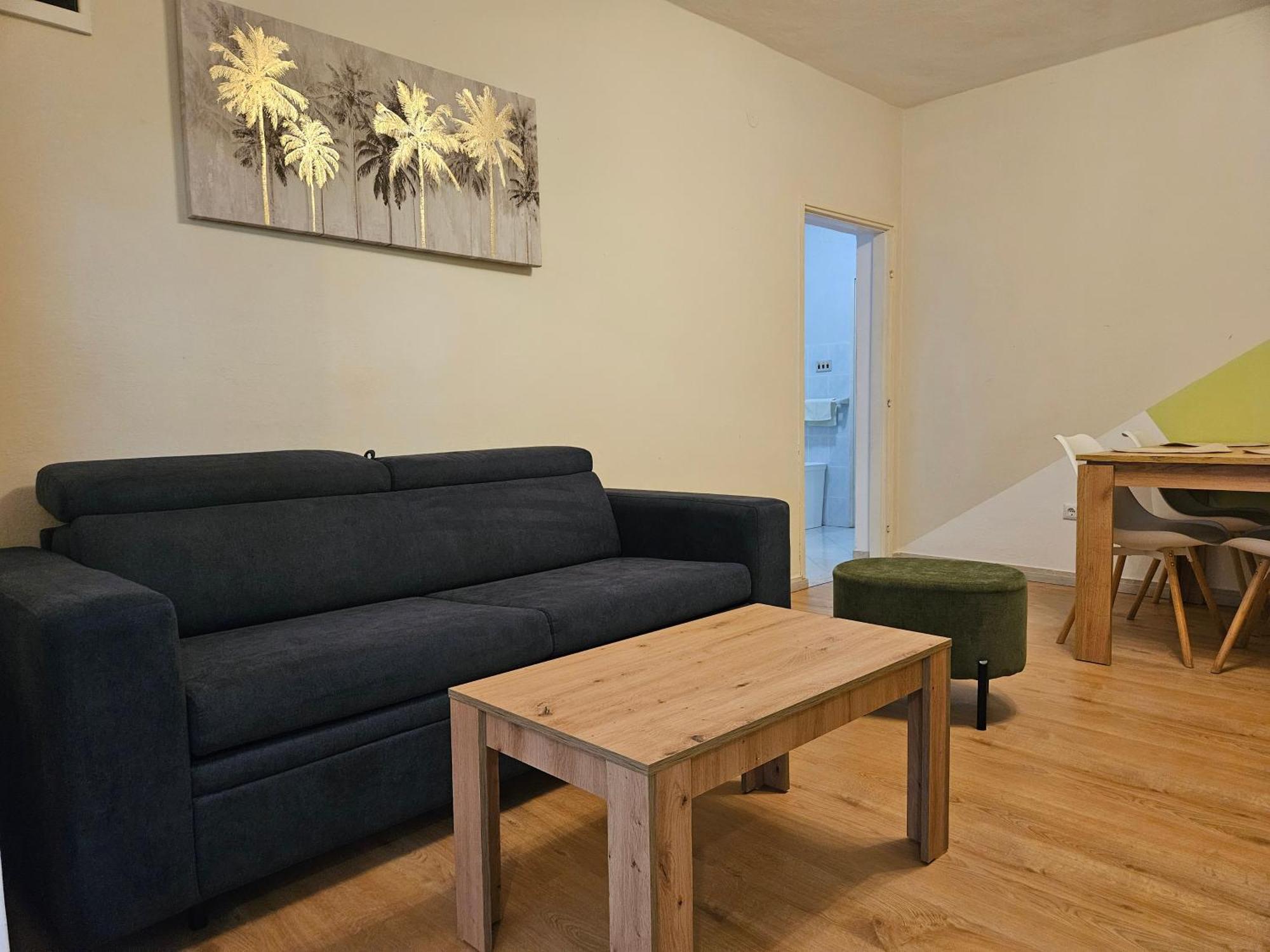 Apartmani Ljuba Рогозница Экстерьер фото